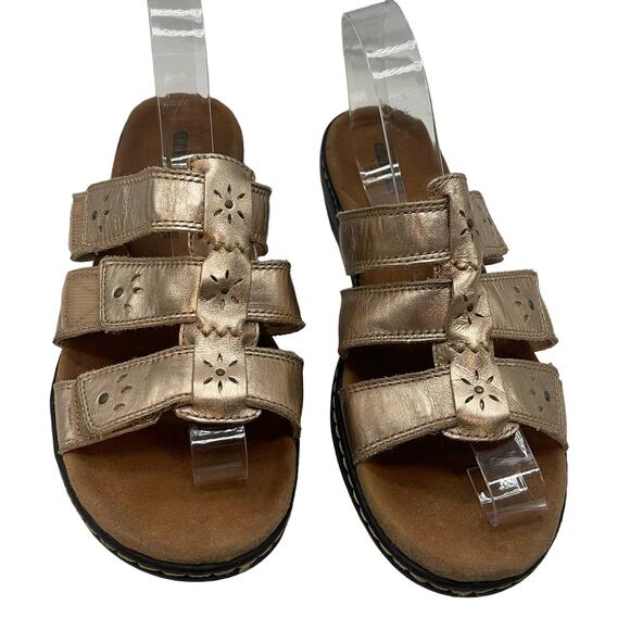Clarks Soft Cushion Women's Slides Sandals Size 9 - Picture 1 of 5